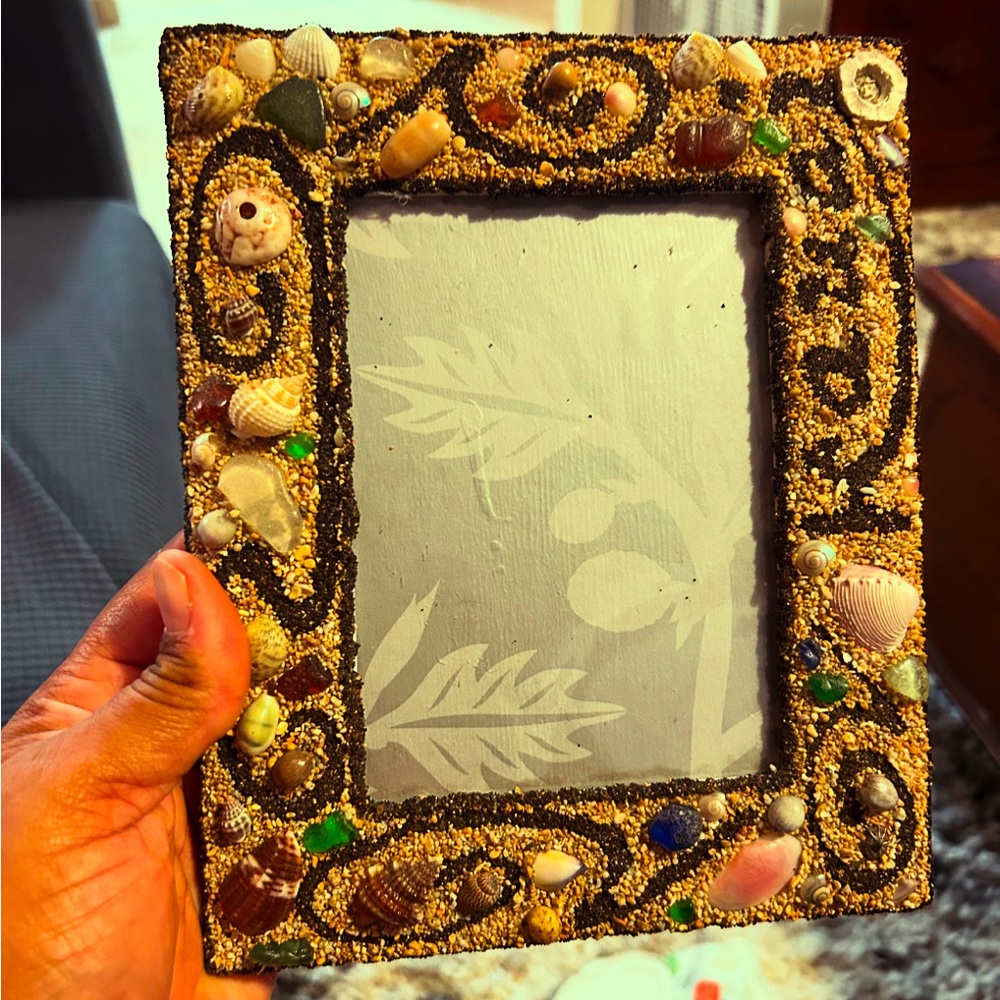 Island Treasures Shell Picture Frame - 4x6